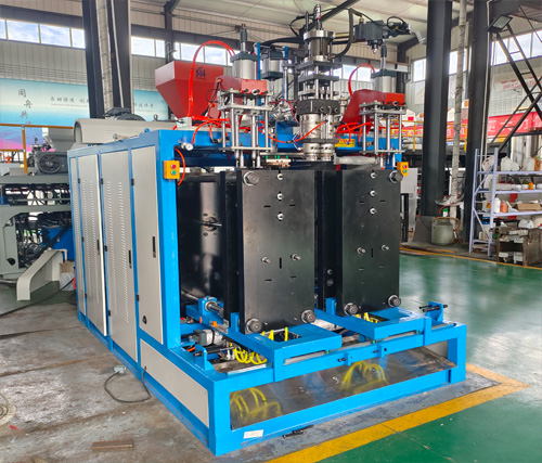 26、播種管吹塑機1.jpg